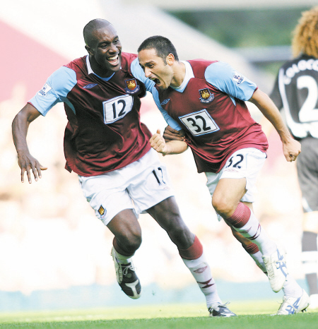 马刺和火箭，打造超级豪阵，谁更有机会交易得到字母哥