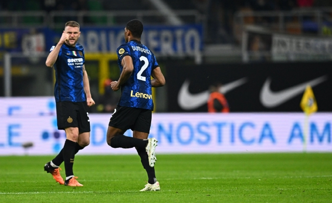 队报周末最佳法国阵：救世主阿雷，核心科内，独造五球奥利塞