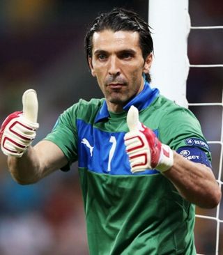 又要开轰趴了？内马尔：放假了，我要忘记足球10天，彻底放松