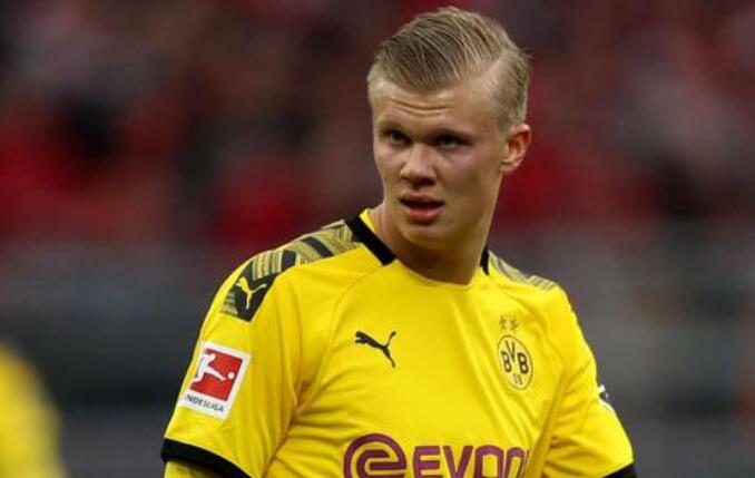 天空体育：曼联预计将向莱比锡正式报价谢什科