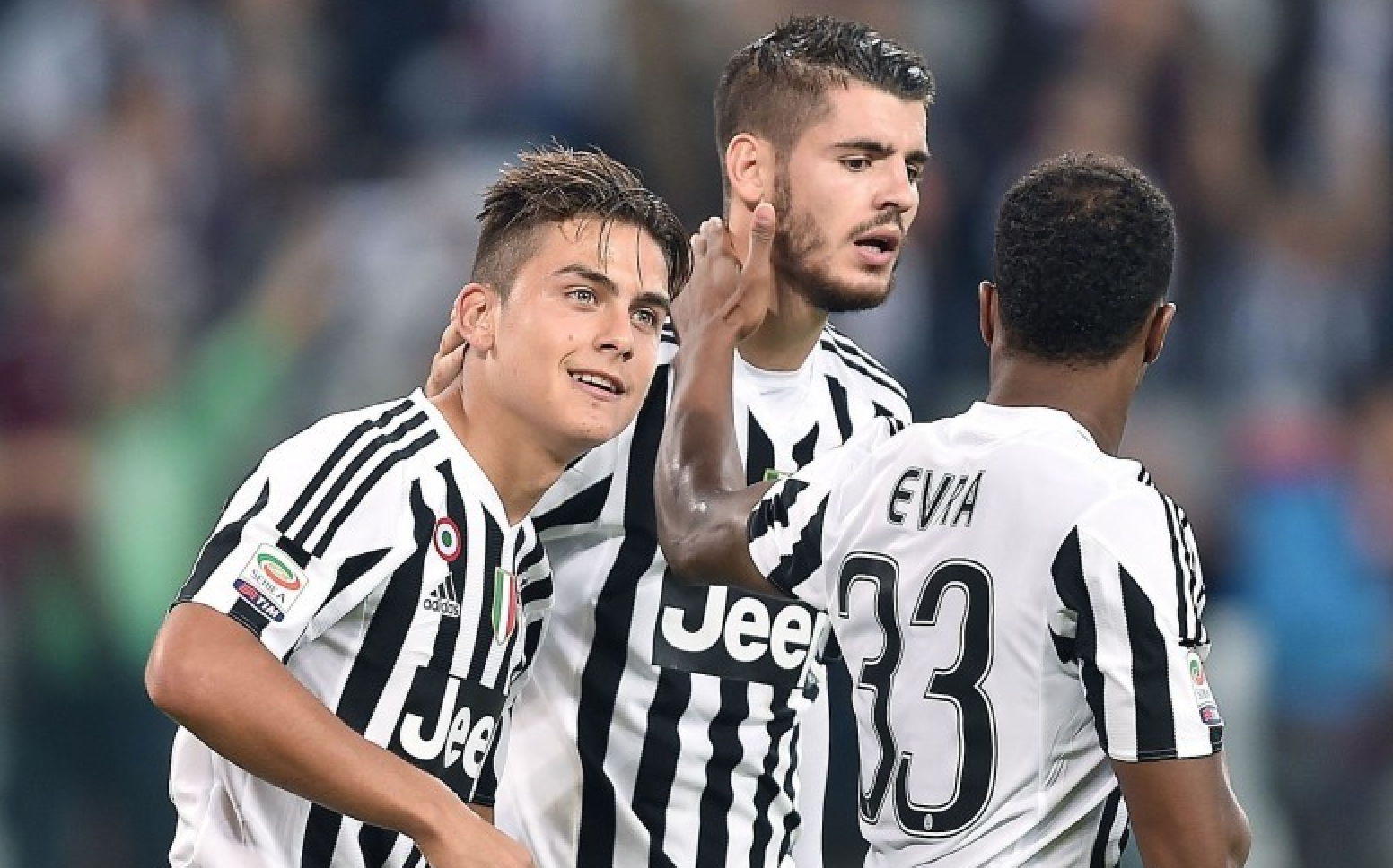 随着保罗在本赛季结束后退役，梦八仅剩下詹姆斯一人还未退役